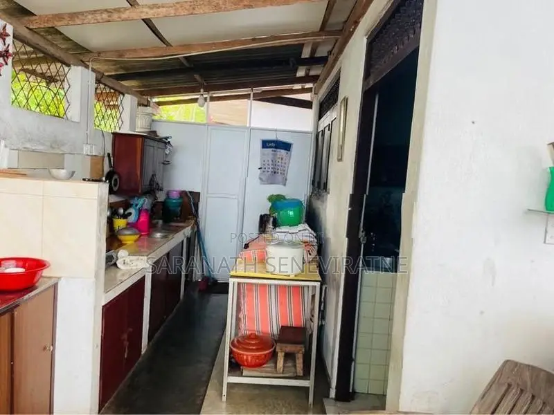 House for Sale in Piliyandala Maharagama road.