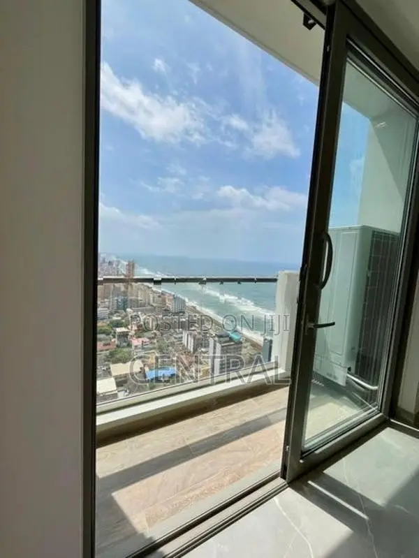 Sea View Apartment for Sale in Address 606, Colombo 03 (C7-10199)