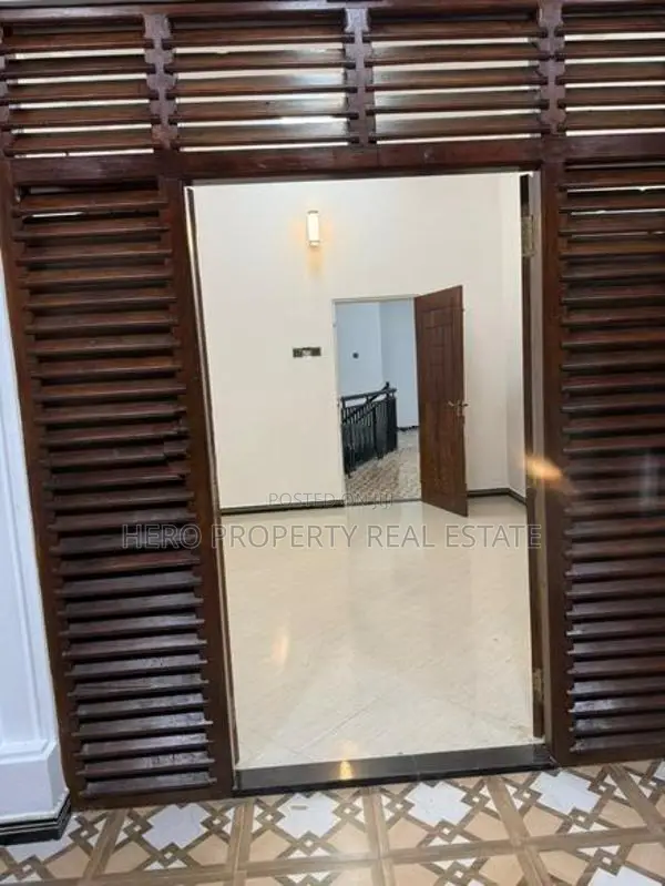 HWS157 - Luxury Quality Modern House for Sale in Wellampitiya