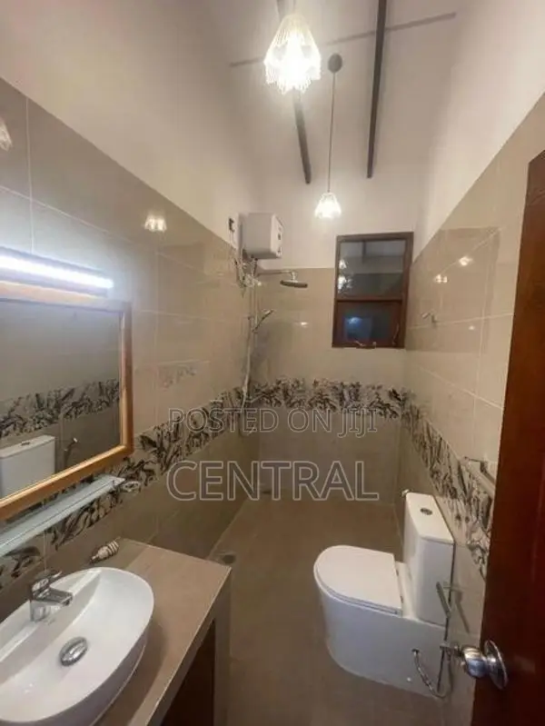 BRAND NEW TWO STORIED HOUSE FOR SALE IN MALABE TOWN (C7-10207)