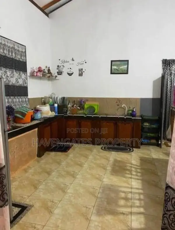single storey house sale Negombo - 15 perches
