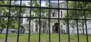 KANDY : 8-AC-BR (44P) LUXURY HOTEL FOR SALE