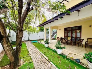 Home for Sale – Ambawatta Road, Boralesgamuwa