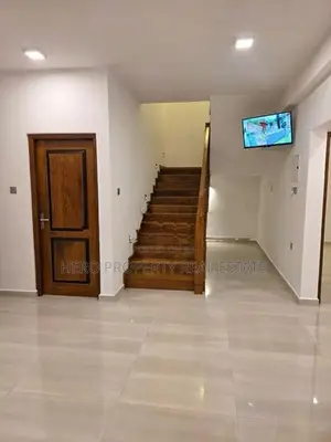 HAS202 - Quality Valuable Luxury House for Sale in Piliyandala