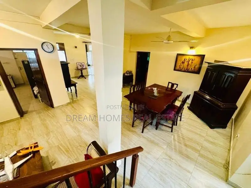 Home for Sale – Ambawatta Road, Boralesgamuwa