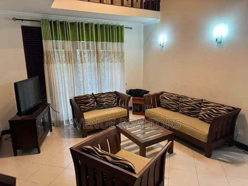 5BR House for Sale in Boralesgamuwa (HS4712)