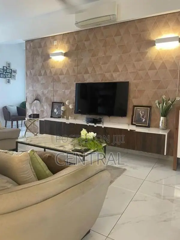 Furnished 03 Bed Apartment for Sale in Prime Splendor (C7-10220)