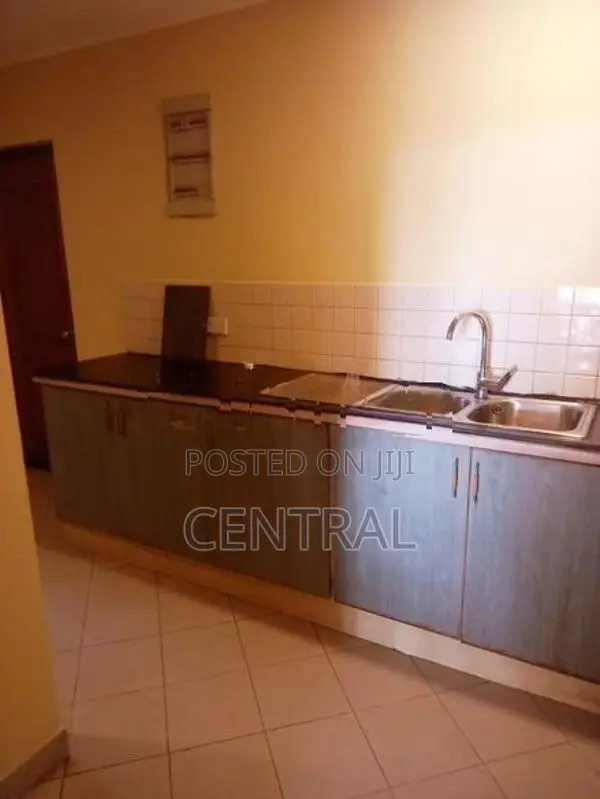 House for Sale in Nawala (C7-10213)