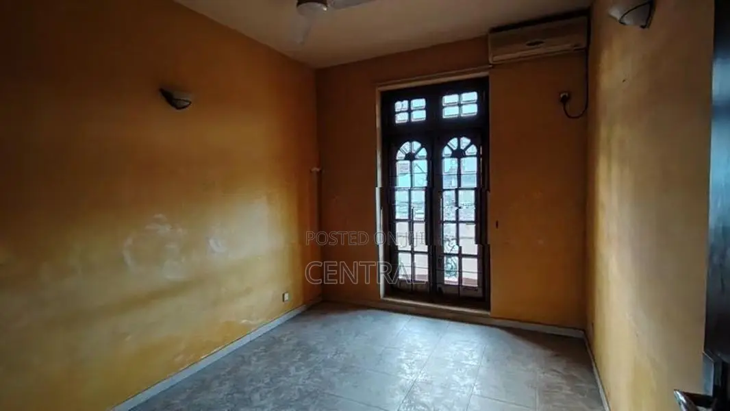 Furnished Apartment for Sale in Colombo 05 (C7-10214)