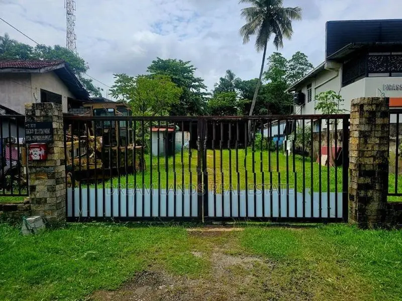 COMMERCIAL LAND FOR RENT IN SEEDUWA (SP1236)