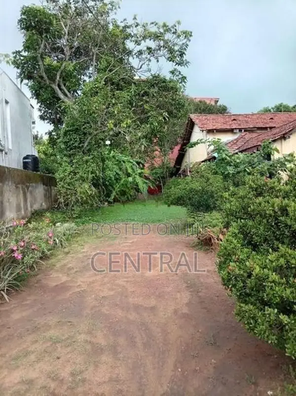 49 Perches supreme Main Road facing land for sale (C7-10215)