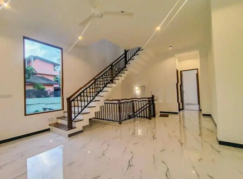 SUPAR BRAND NEW THREE STOREY HOUSE FOR SALE IN MAHARAGAMA
