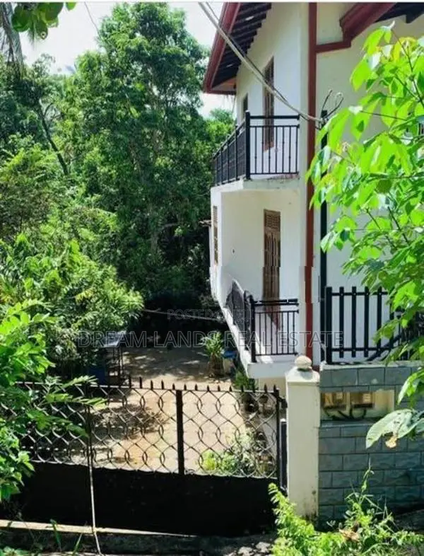 Kandy Ampitiya Ground floor Unit for Rent ( R- 742)