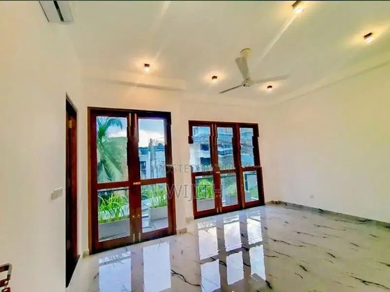 SUPAR BRAND NEW THREE STOREY HOUSE FOR SALE IN MAHARAGAMA