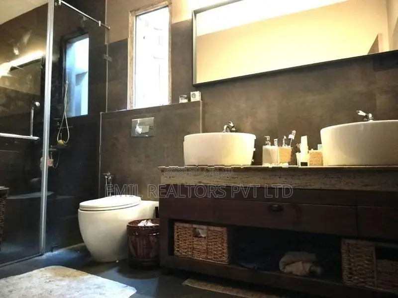 4 Bedroom Luxury Furnished House for Sale – Colombo 05 (EM164RK)
