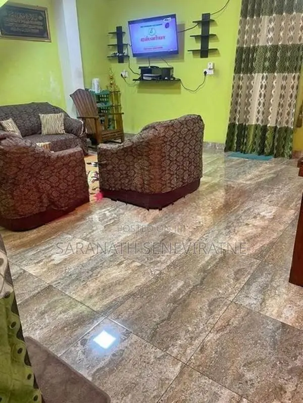 House for sale in Grandpass Colombo 14