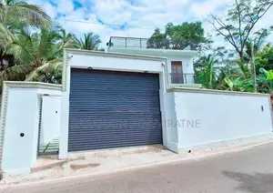 Brand New Luxury House For Sale in Arawwala Pannipitiya Maharagama
