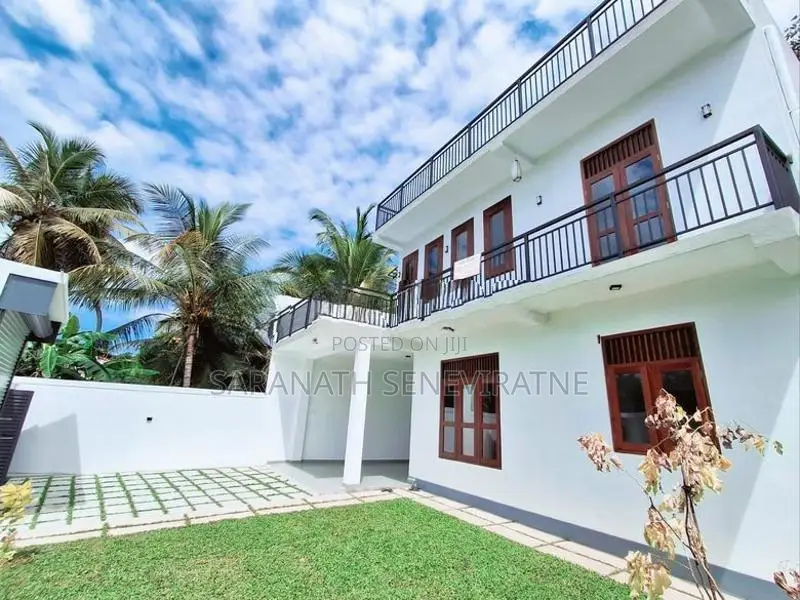 Brand New Luxury House For Sale in Arawwala Pannipitiya Maharagama