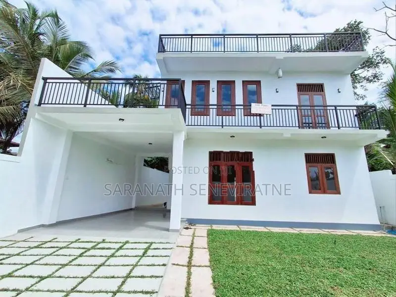 Brand New Luxury House For Sale in Arawwala Pannipitiya Maharagama
