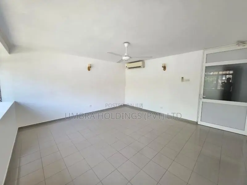 House For Sale In Fairfeild gardens Colombo 8 - 2616U/1