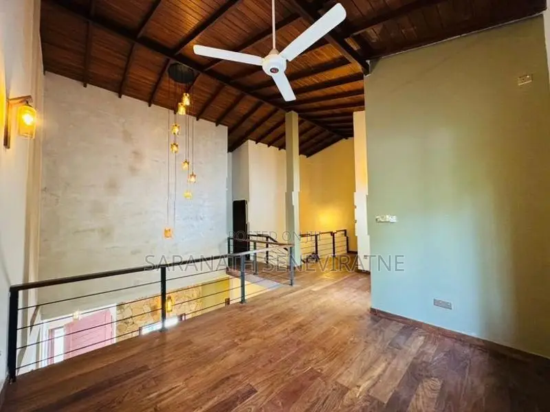 Luxury Brand New House For Sale In Thalawathugoda.