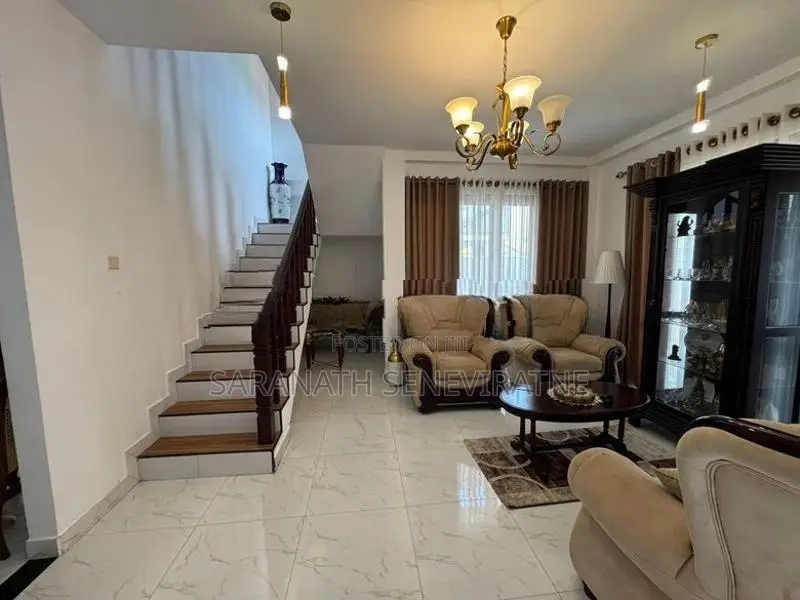 2 Storied Luxury House For Sale in Madulawa Homagama
