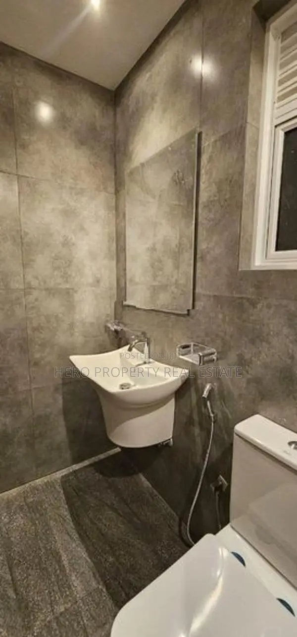 HAS200 Luxury House for Sale in Piliyandala