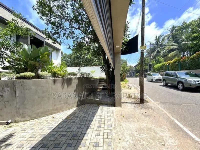 Brand-New House Facing Dampe Piliyandala Bus Rd