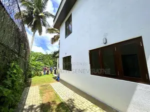 Brand-New House Facing Dampe Piliyandala Bus Rd