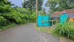 කඩවත – රාගම පාරේ වටිනා තැනිතලා ඉඩමක් විකිණීමට UP 13612