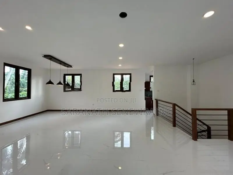 Brand-New House Facing Dampe Piliyandala Bus Rd