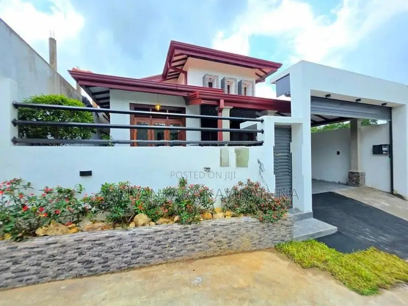 Mordern Brand New Super Quality House - Kahatuduwa