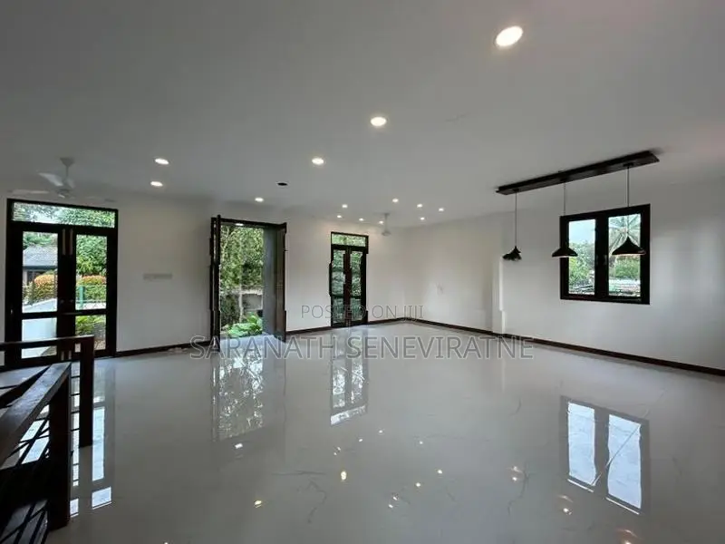 Brand-New House Facing Dampe Piliyandala Bus Rd