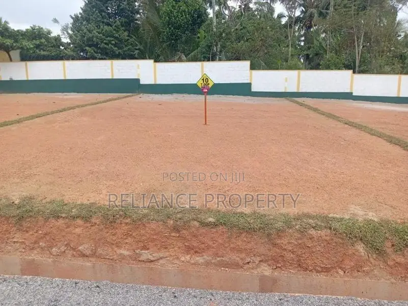 Most Valuable Land for Sale at Munamale
