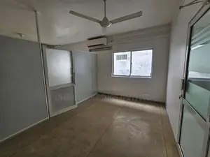 Office Space For Rent Off Duplication Road Colombo 03 - 3671U