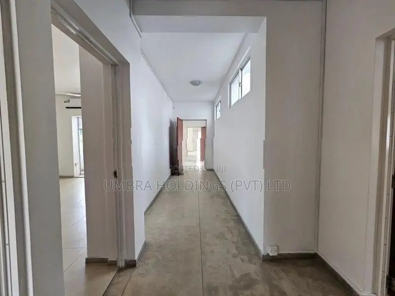 Office Space For Rent Off Duplication Road Colombo 03 - 3671U