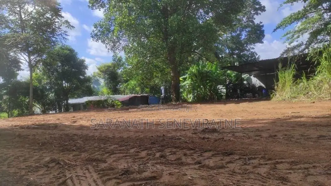 Land For Sale Off Bandaragama Kesbewa Rd - Kindelpitiya