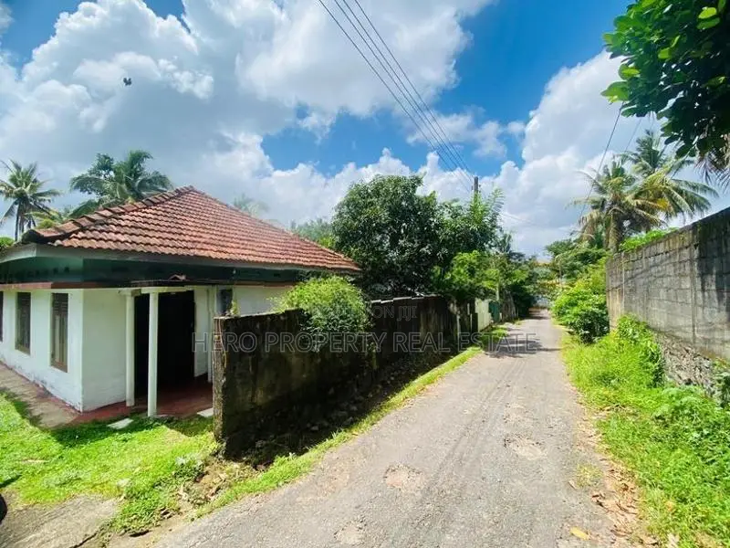HMS060 - Valuable Land for Sale in Kesbawa