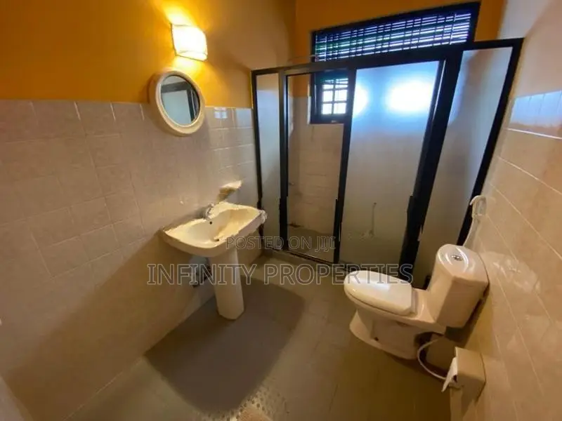 (AFA278) House for Sale in Fairfield Gardens, Colombo 8