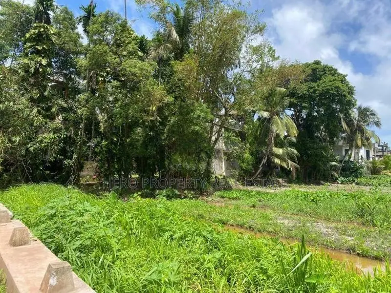 HMS059 - Valuable 10 P Land for Sale in Piliyandala