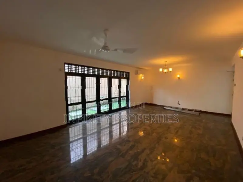 (AFA278) House for Sale in Fairfield Gardens, Colombo 8