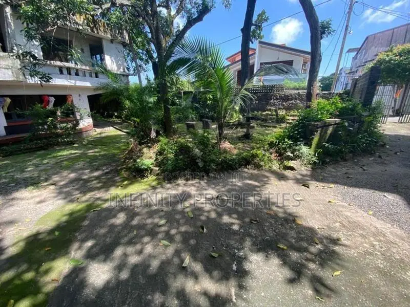 (AFA277) 07P Land for Sale at Wimalawatha Road Nugegoda