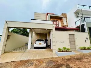 HAS208 Modern Luxury Quality Valuable House for Sale in Piliyandala