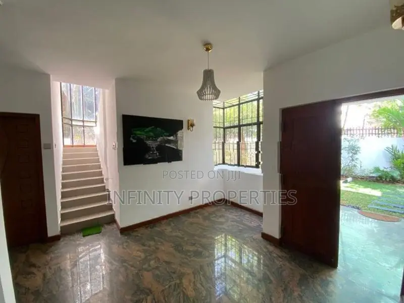 (AFA278) House for Sale in Fairfield Gardens, Colombo 8