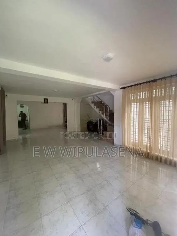 2 STORIES HOUSE For SALE in KOTIKAWATTHA