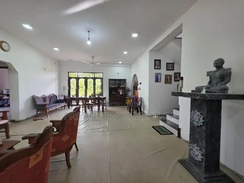 25 Perches - 3 Storied House For Sale in Payagala