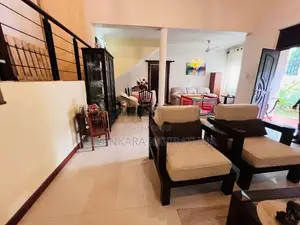 Luxury House For Sale in Mattegoda