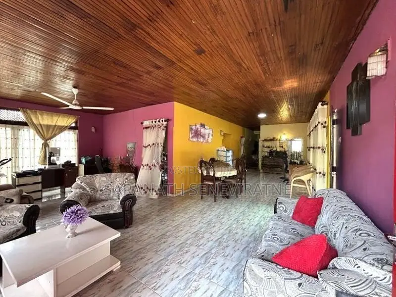 Residential House for Sale – Boralesgamuwa