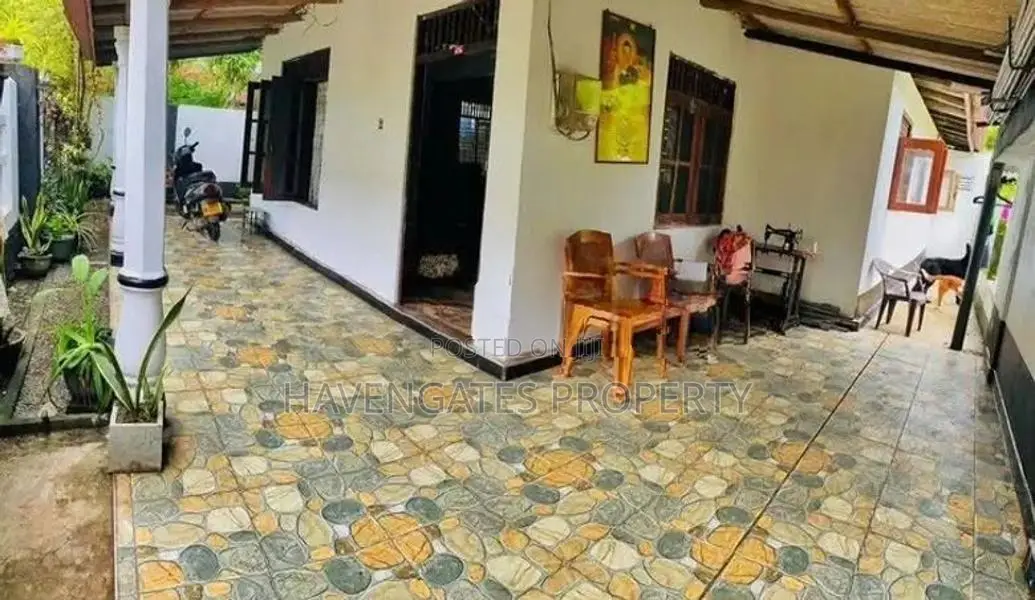 single storey house sale Negombo
