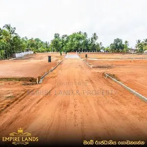 Exclusive land plots for Sale in Moragahahena Road Homagama